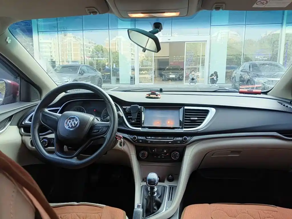 Фото 12 - Buick Excelle