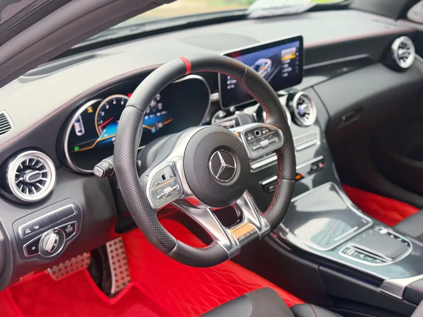 MERCEDES-BENZ C CLASS AMG