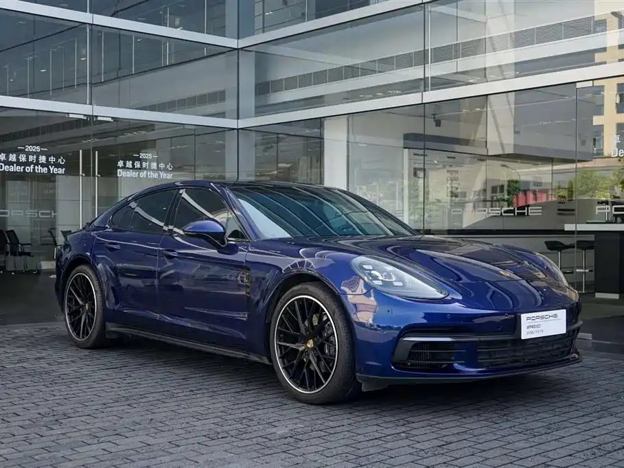 Porsche Panamera 2019 Panamera 2.9T фото 4