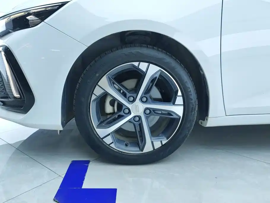 Geely Emgrand L 2023 2022 1.4T CVT Flagship