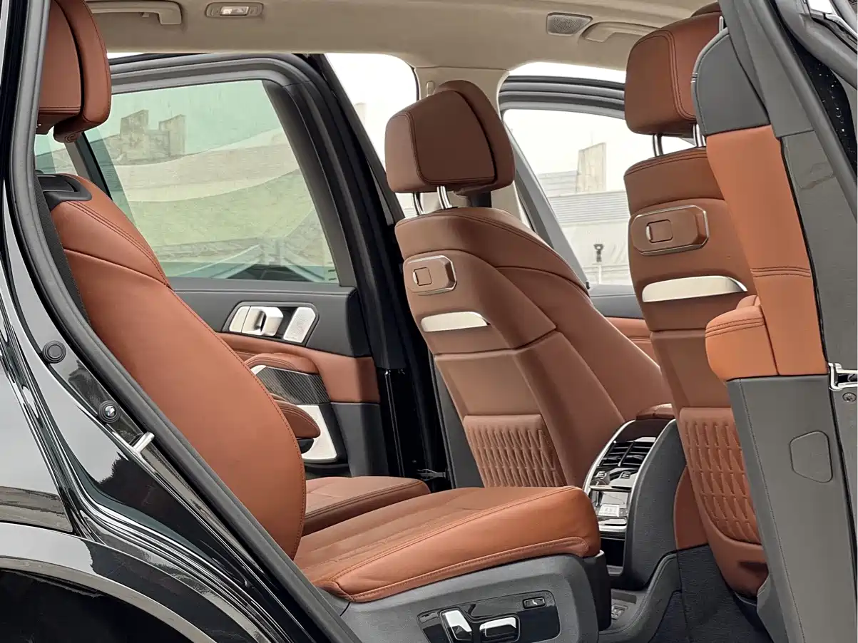BMW X7 M60I