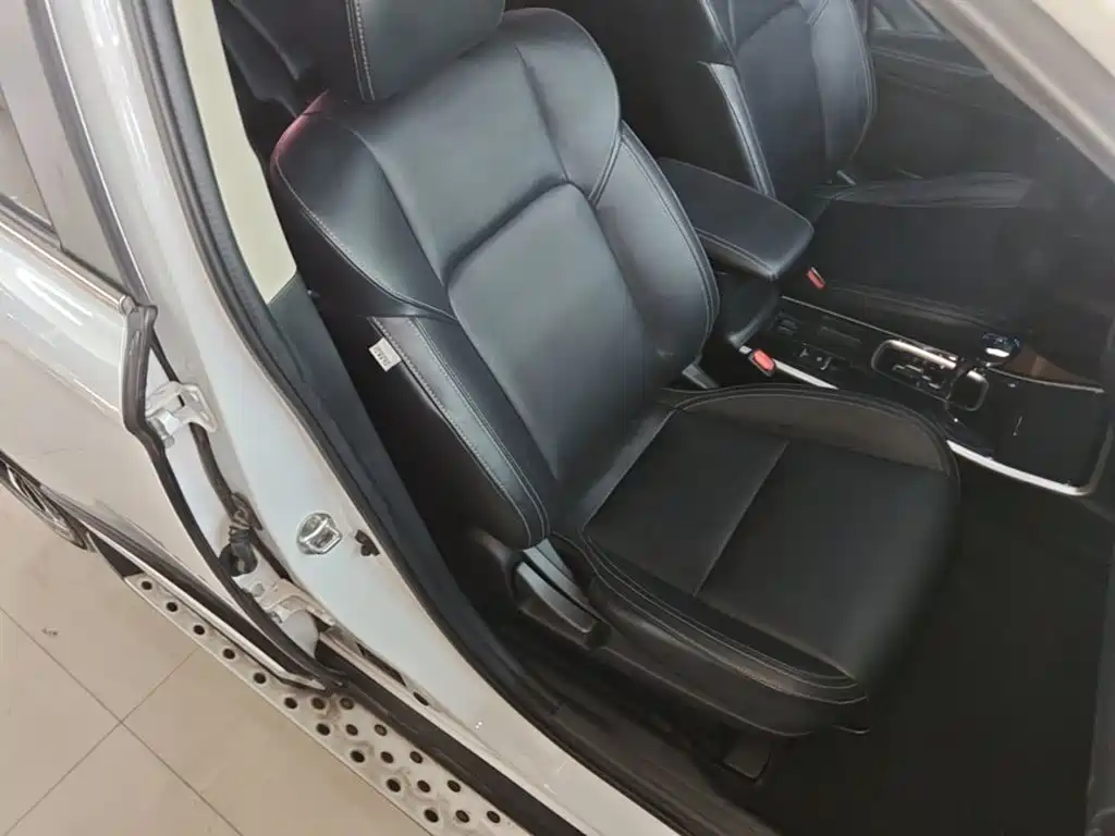 Фото 25 - Mitsubishi Outlander