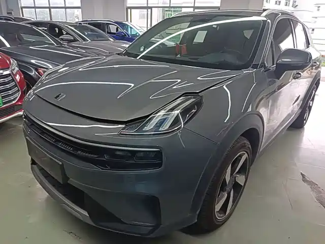  Lynk & Co Lynk & Co 06 EM-P 2020 PHEV Plus