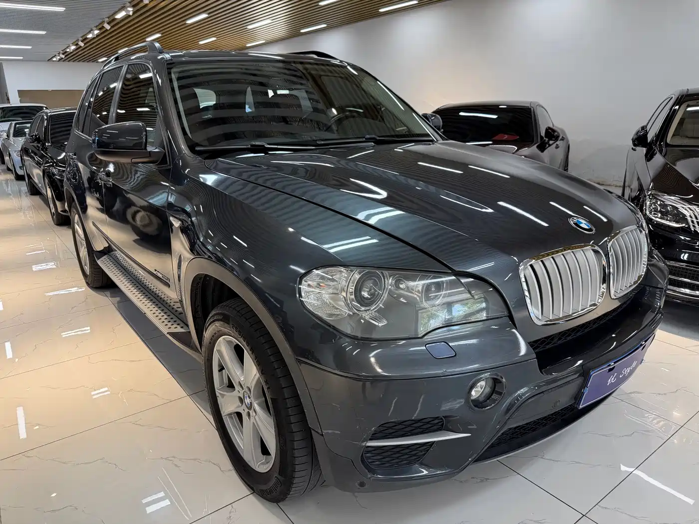 BMW X5 (Import) 2012 2011 xDrive35i Leading Edition