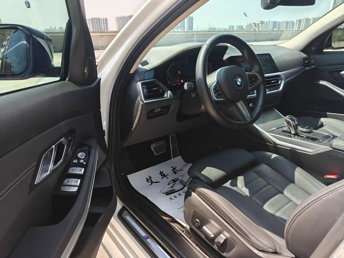 BMW 3 Series 2020 Facelift 325i M Sport Night Edition фото 12