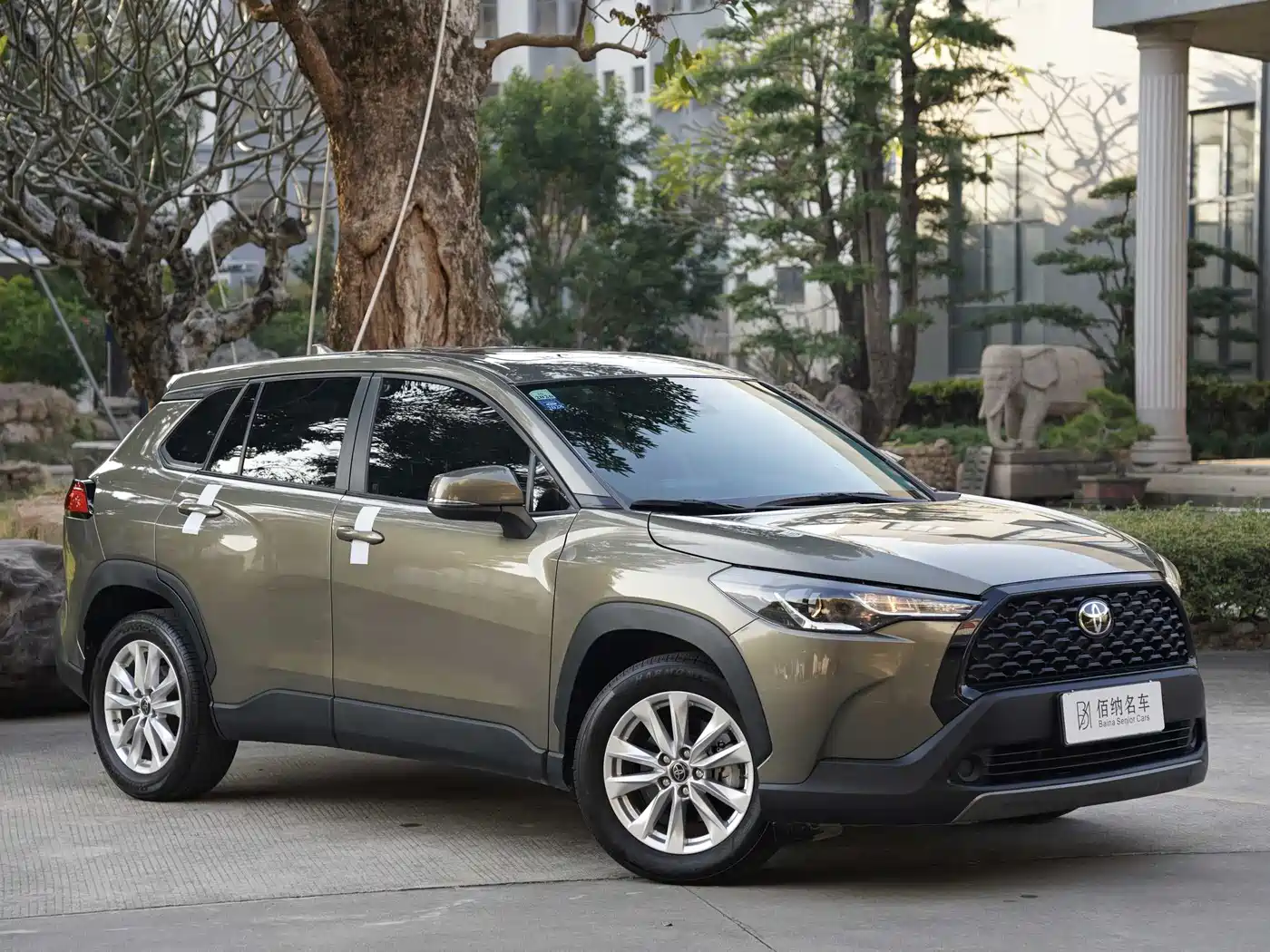 Toyota Corolla Cross 2022 2.0L Elite Edition фото 4