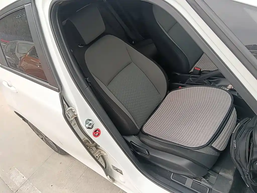 صورة 25 - Honda Fit