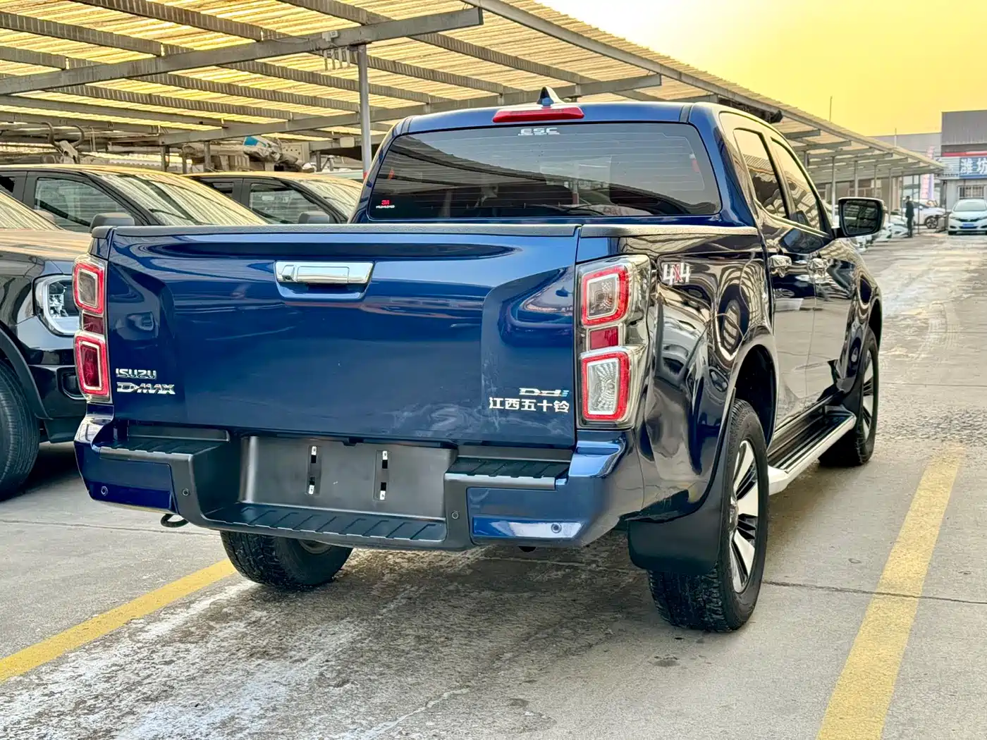Isuzu D-MAX 2023 2021 Model 1.9T Automatic 4WD Diesel Global Tough RZ4E