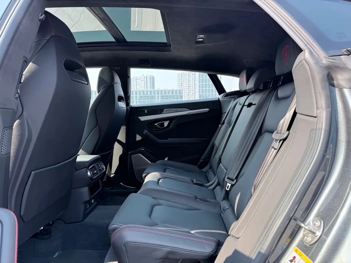 Lamborghini Urus 2018 4.0T V8 фото 17