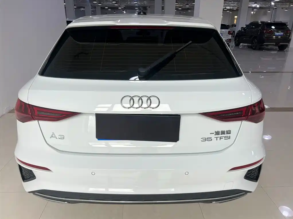 Audi A3 2022 Sportback 35 TFSI Style Sport фото 5