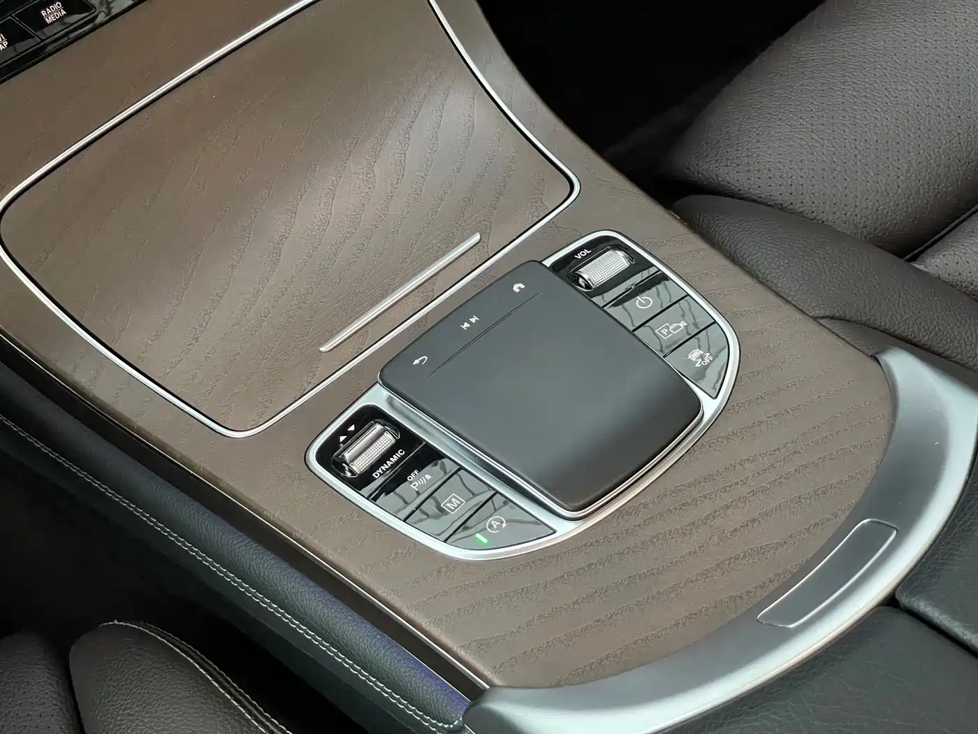 Mercedes-Benz GLC 2020 GLC 260 L 4MATIC Luxury фото 17