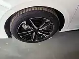 Фото 25 - Geely Binrui