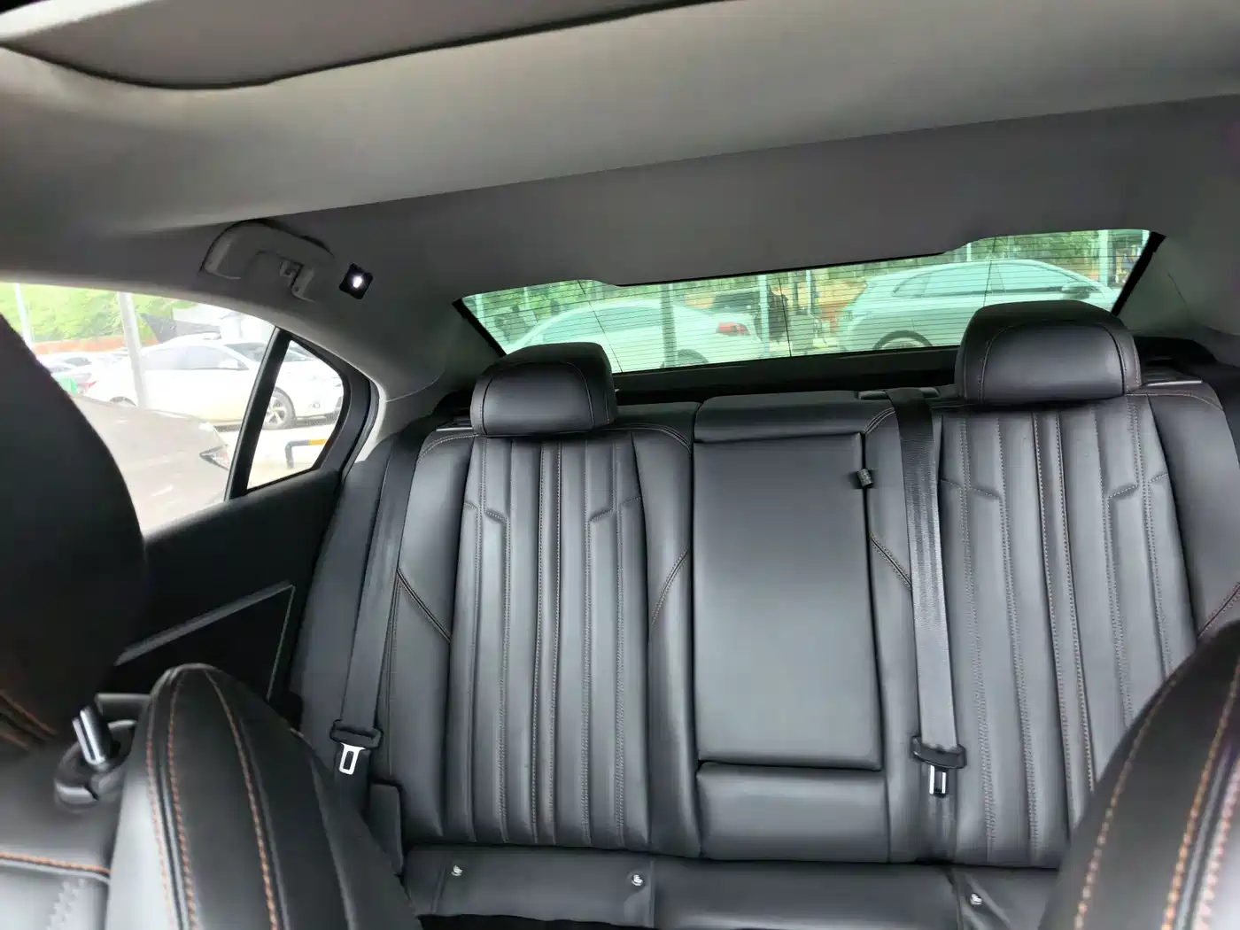 Peugeot 508 2022 508L 400THP PureTech Driving Control Edition фото 8