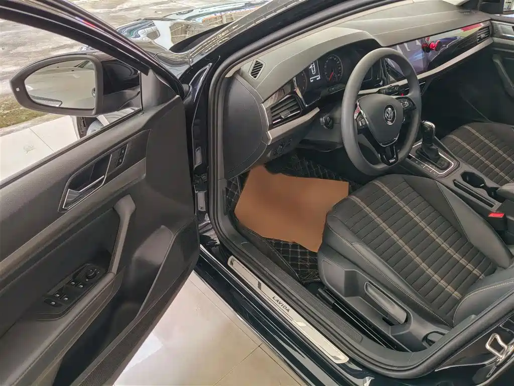 Volkswagen Lavida 2019 280TSI DSG Comfort Edition China VI фото 20