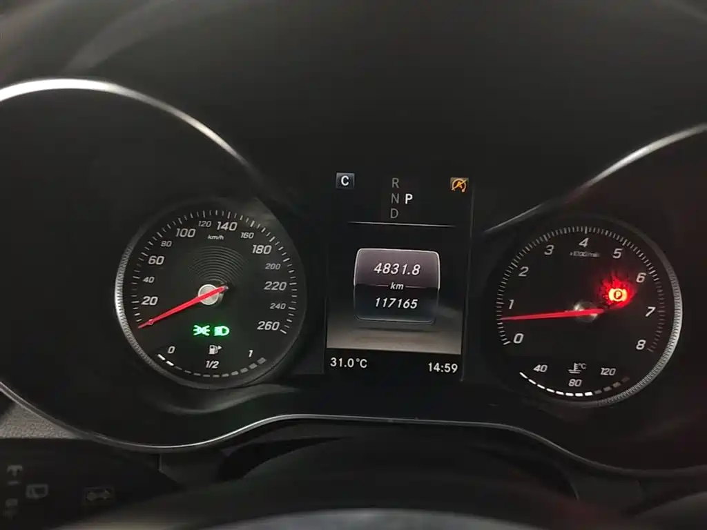 Mercedes-Benz GLC 2017 GLC 200 4MATIC фото 12
