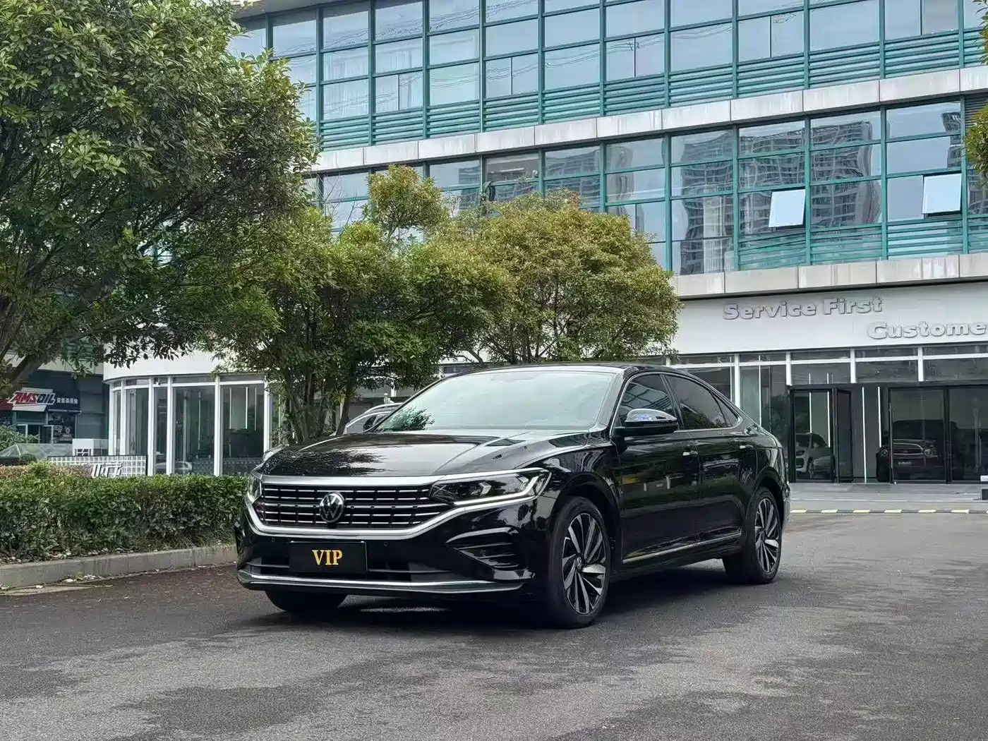 Volkswagen Passat 2023 330TSI Elite Edition