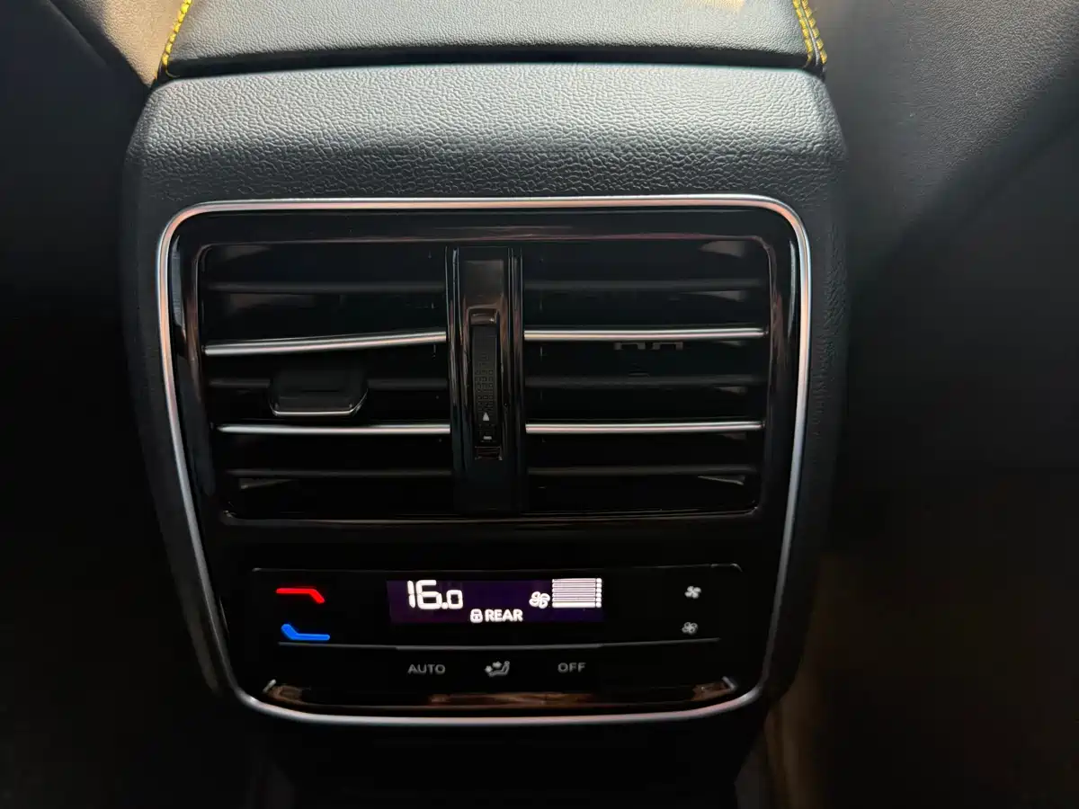 VOLKSWAGEN FAW-CC