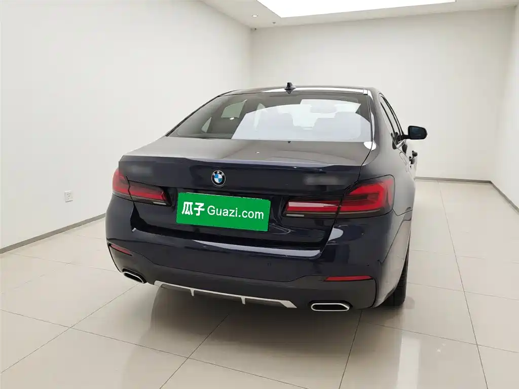 BMW 5 Series 2022 Model Third Facelift 530Li Premium M Sport Package фото 3