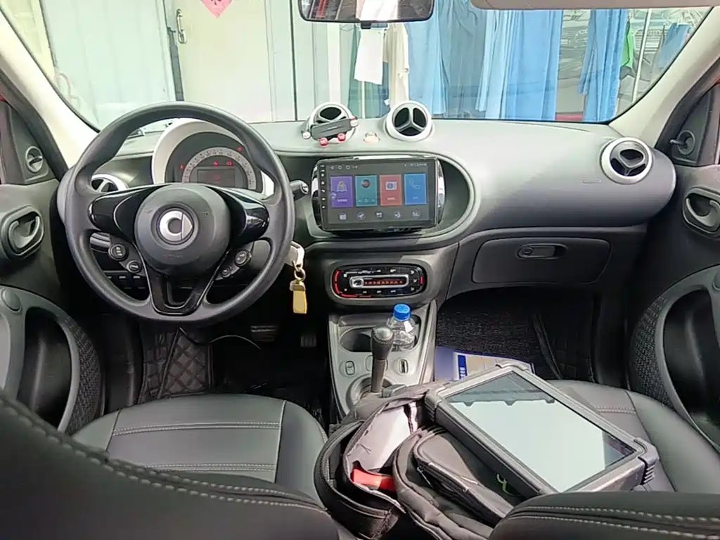 smart forfour 2017 2016 1.0L 52kW Agile Edition