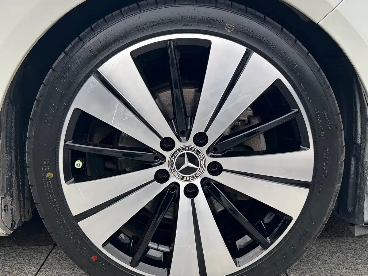 Mercedes-Benz CLA (Import) 2015 CLA 200 фото 4