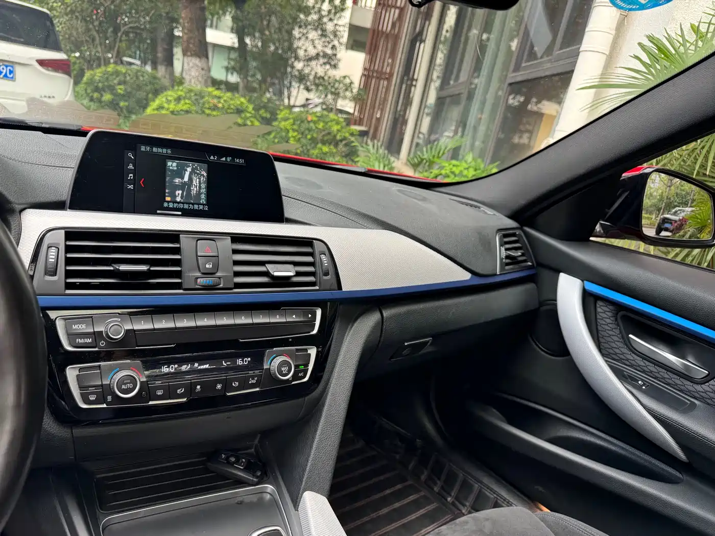 BMW 3 Series 2018 320i M Sport Package фото 15