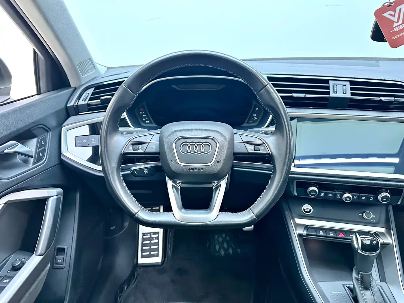 Audi Q3 2023 35 TFSI Fashion Dynamic (1.4T) фото 14