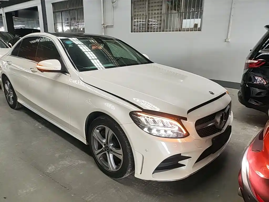 Mercedes-Benz C-Class 2019 C 260 L Sport фото 4