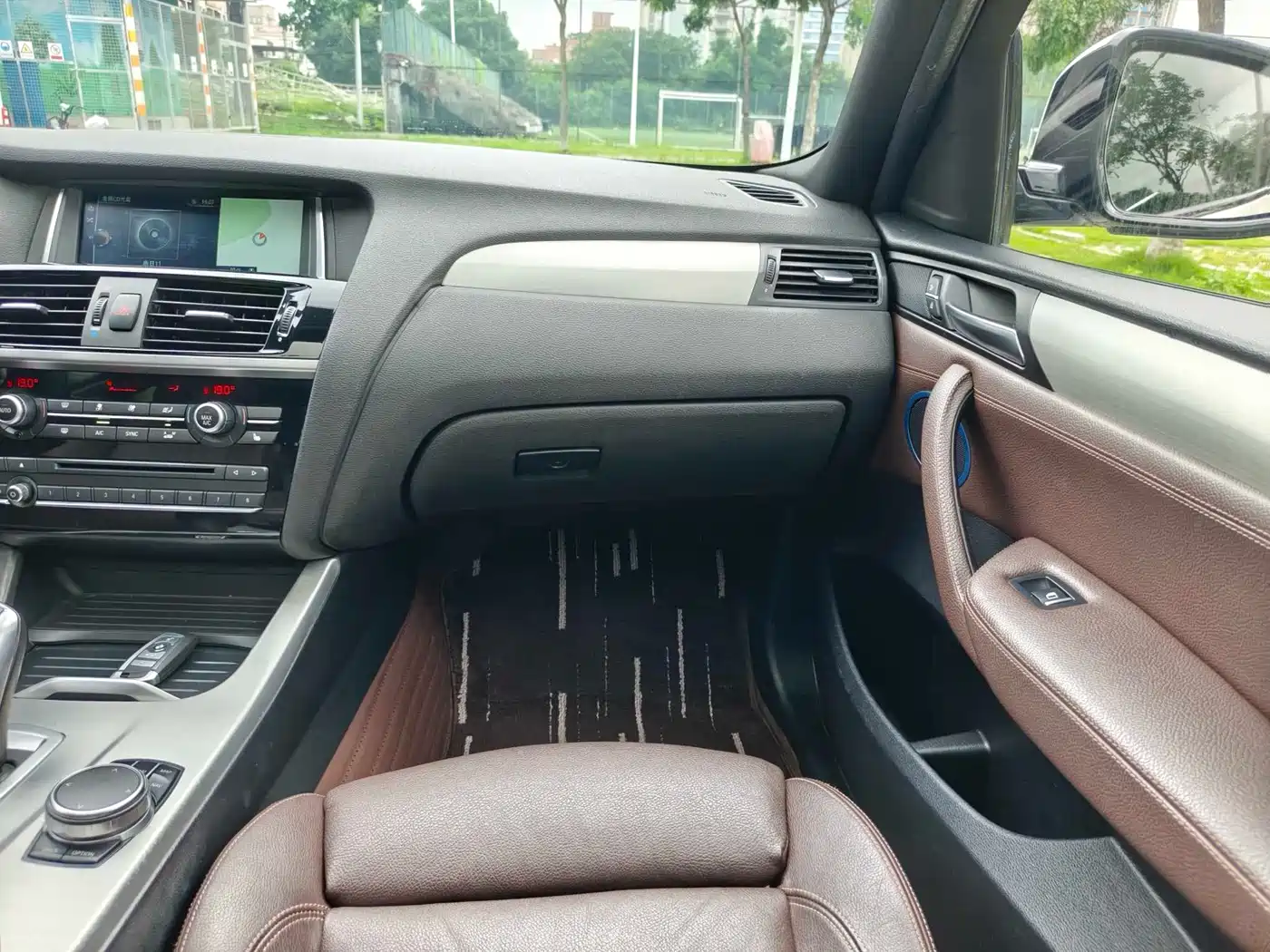 BMW X4 2016 Model xDrive20i M Sport фото 18