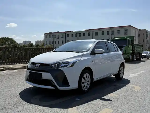 TOYOTA YARIS L ZHIXUAN