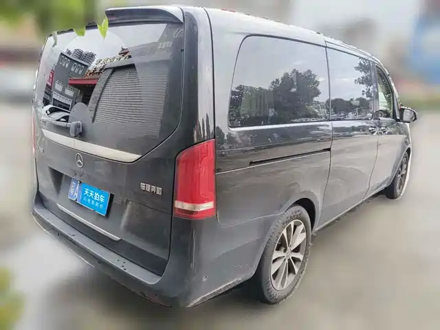 Mercedes-Benz V-Class 2021 V 260 Pilot Edition — фото 2