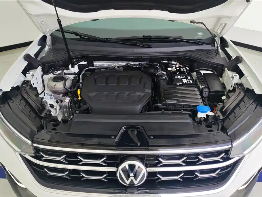 Volkswagen Tayron 2024 330TSI 2WD Luxury Plus Advanced фото 10