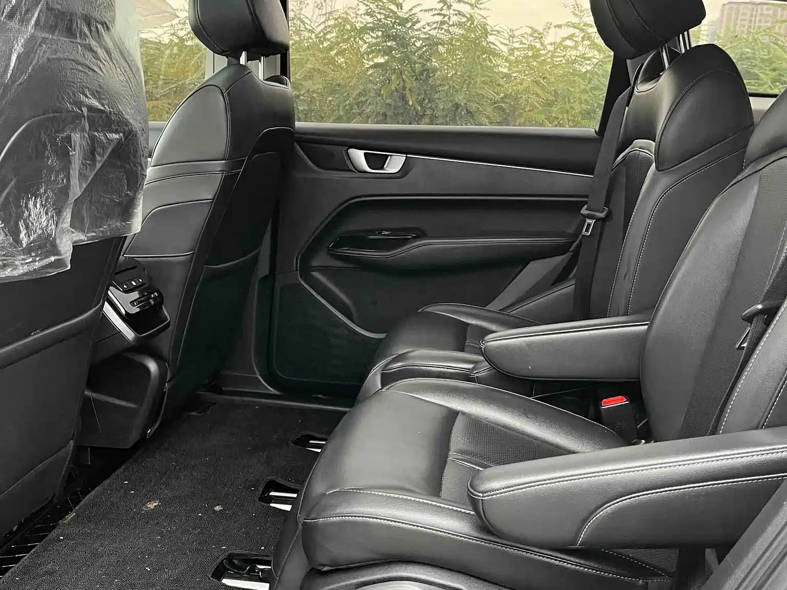 Photo 5 - Wuling Motors Wuling Victory