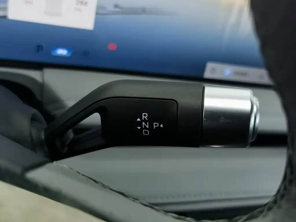 Geely Galaxy Galaxy E8 2025 2025 575km Voyage Smart Drive Edition