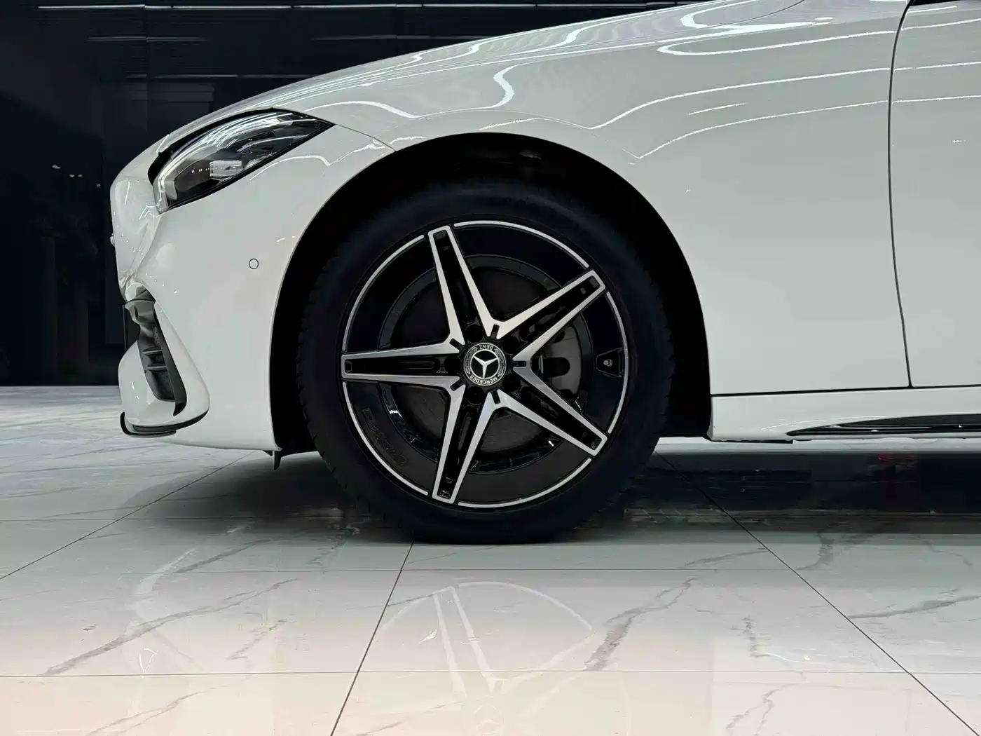 Mercedes-Benz C-Class 2025 C 260 L Night Sport Edition фото 6