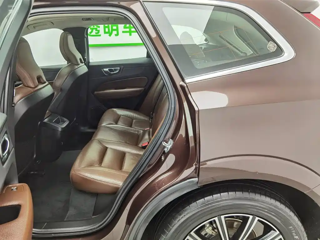 Volvo XC60 2020 T5 AWD Inscription Luxury Edition фото 15
