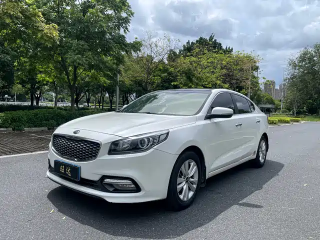  Kia Kia K4 2014 1.8L Automatic GLS