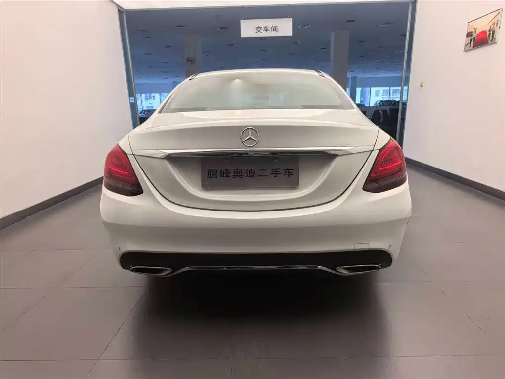 Mercedes-Benz C-Class 2019 C 180 L Dynamic Sport Edition фото 3