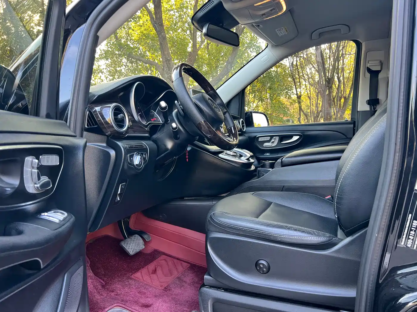 Mercedes-Benz V-Class 2018 V 260 Navigator Edition China VI фото 10