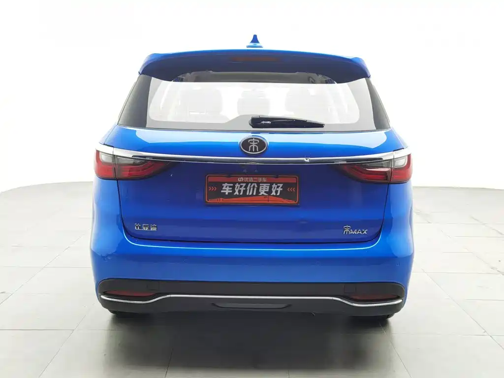 Фото 4 - BYD Song MAX