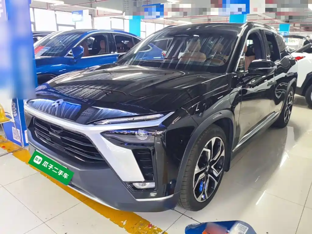 NIO ES8 2020