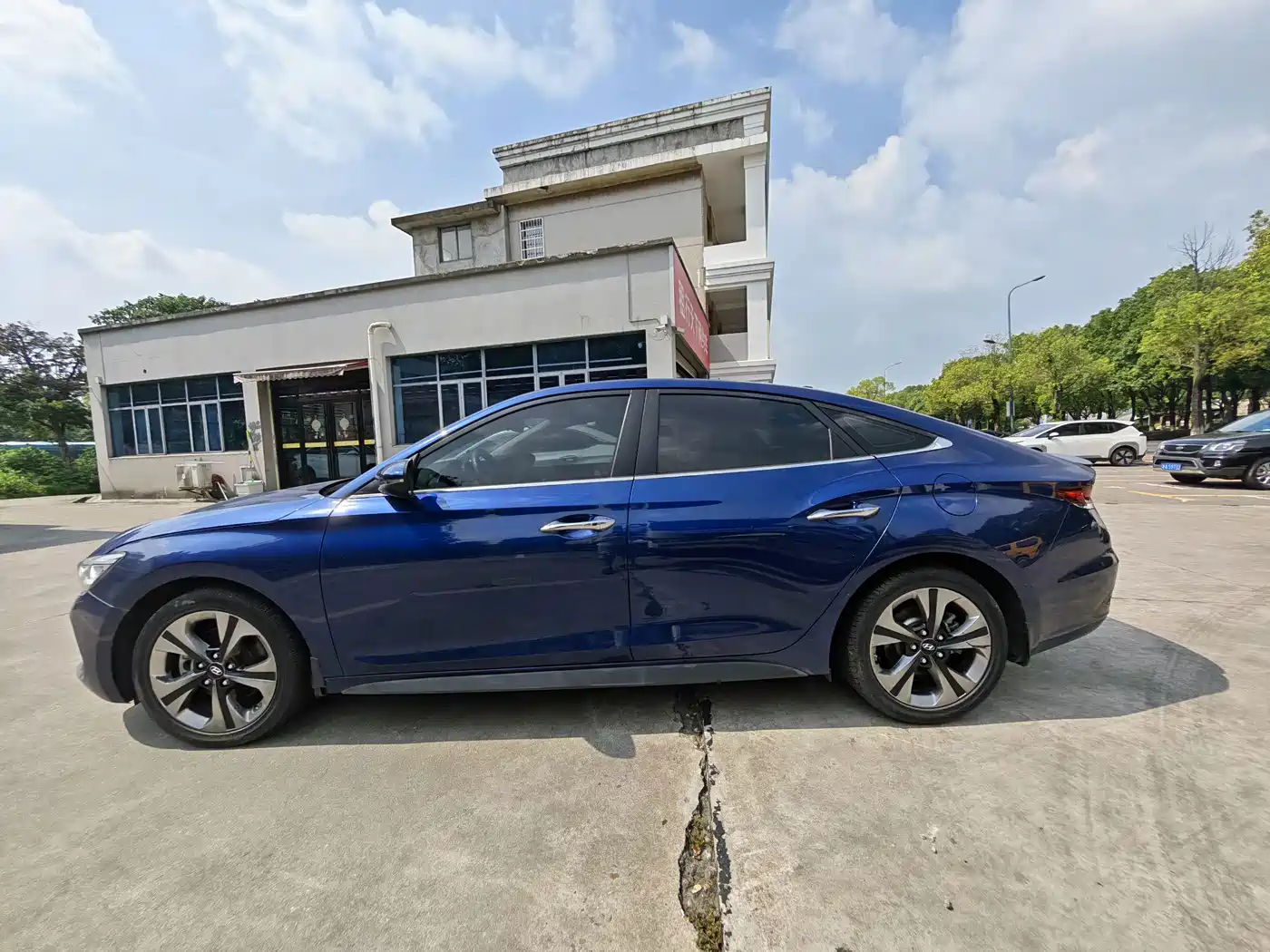 Фото 4 - Hyundai Fista