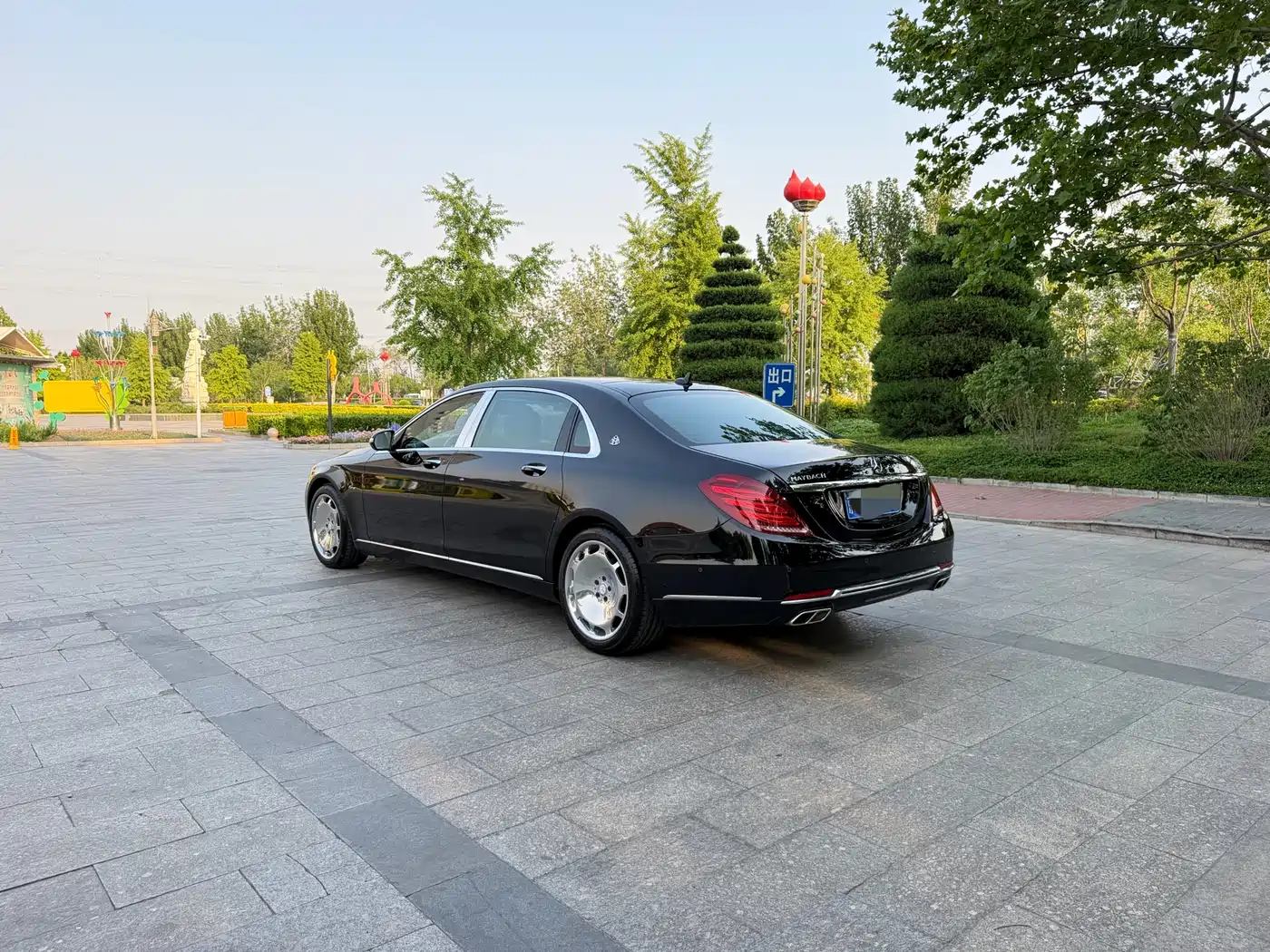 Mercedes-Benz Maybach S-Class 2015 S 400 4MATIC фото 4