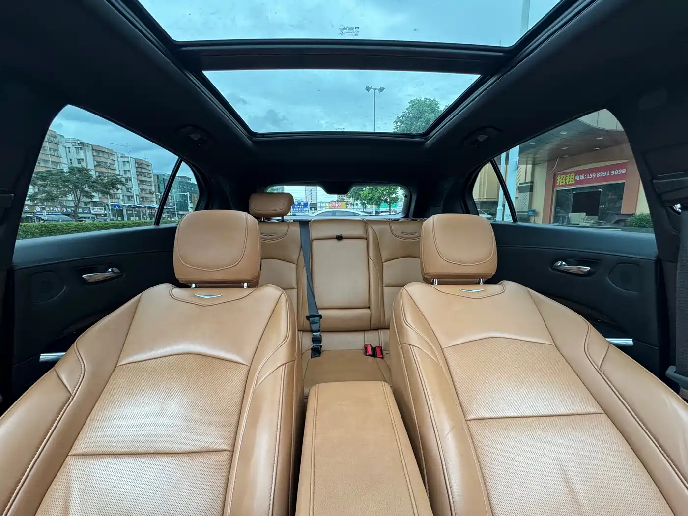 Cadillac XT4 2019 2018 28T AWD Platinum Edition
