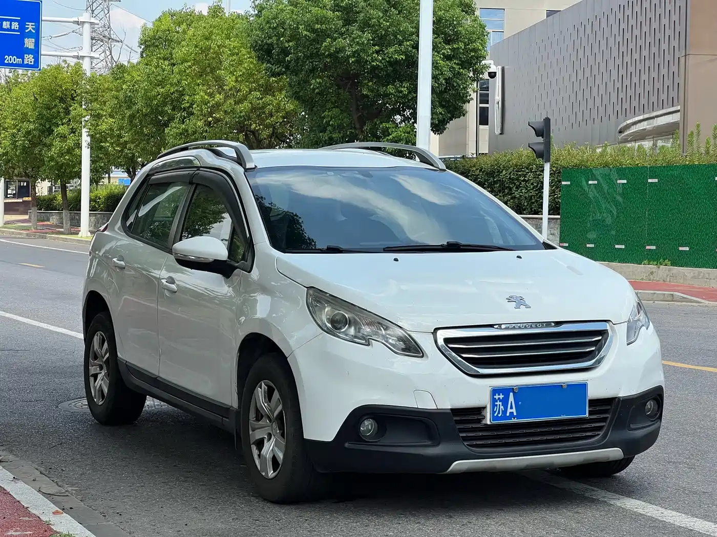Peugeot 2008 2014 2014 1.6L Automatic Trend Edition