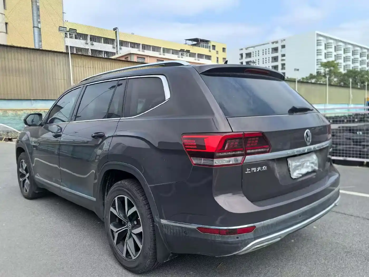 Volkswagen Teramont 2019 530 V6 4WD Luxury Edition China VI фото 4
