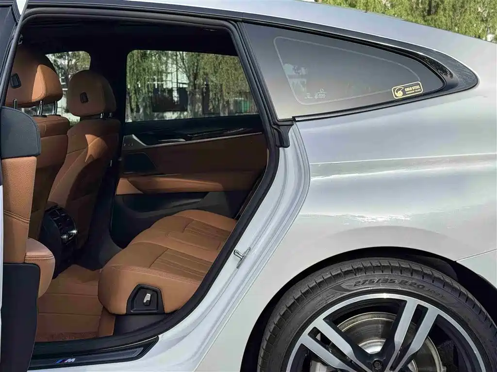 BMW 6 SERIES GT