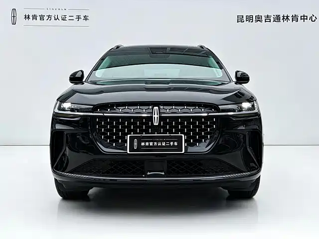 Lincoln Nautilus 2025 2.0T AWD Premium Hybrid — фото 2