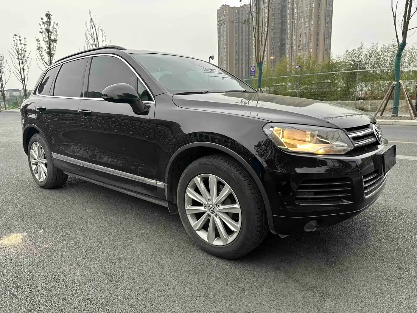 Volkswagen Touareg 2012 R-Line High Spec фото 3