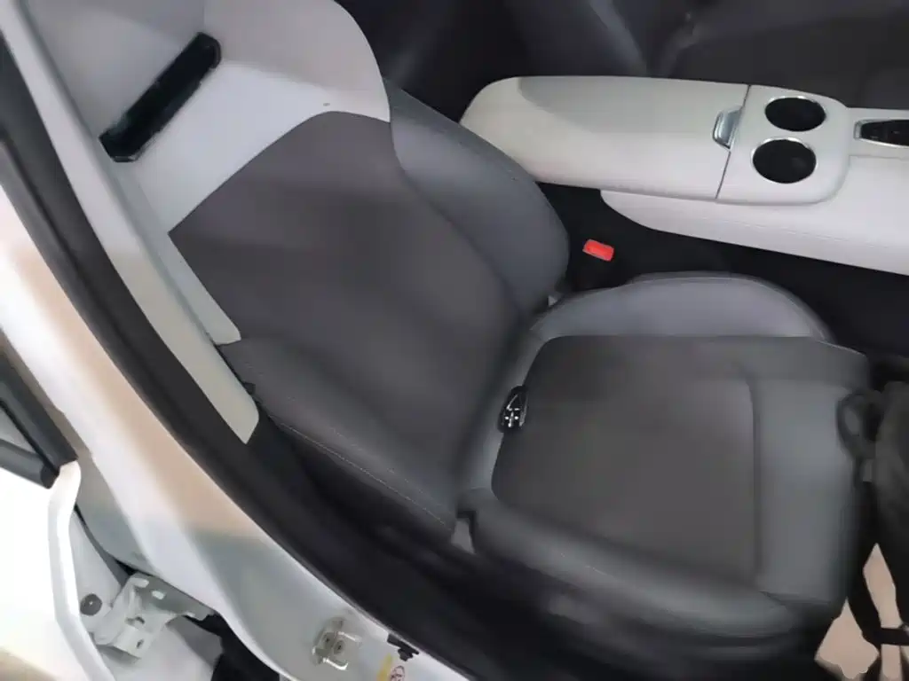 Changan UNI-Z 2025 2025 1.5T Luxury Edition