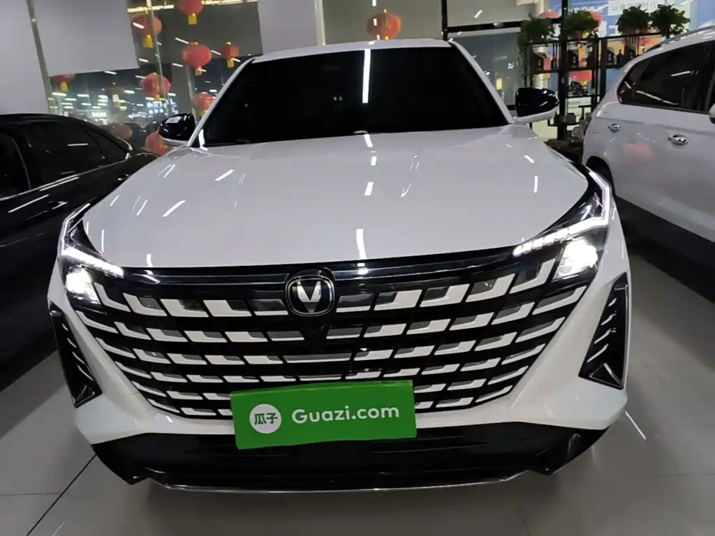 Changan UNI-Z 2025 2025 1.5T Luxury Edition